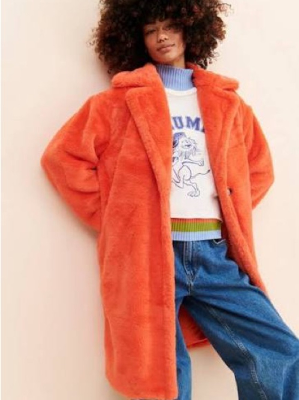 Maxwell Faux Fur Coat in Firey Coral
STEVE MADDEN XS NWT
